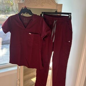 Figs Technical Collection in Rich Red